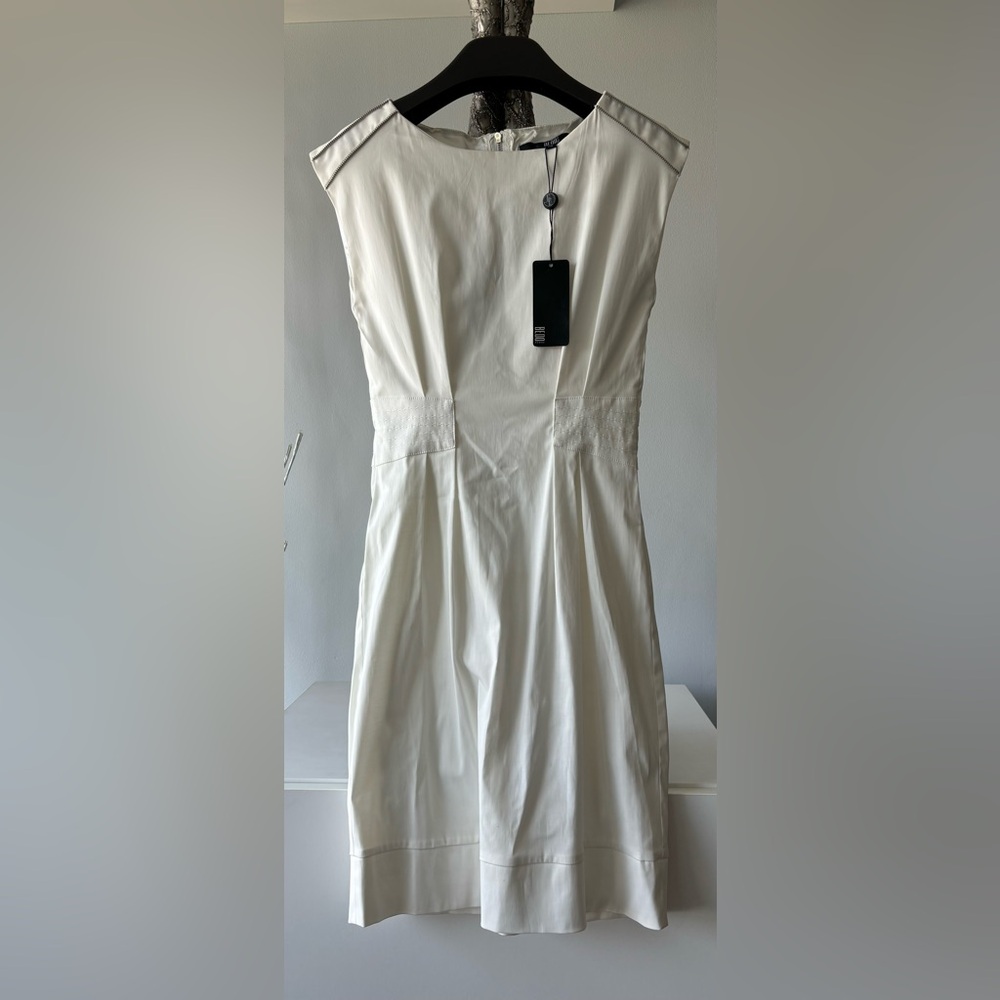 NWT💥Elegant designer White Sleeveless Dress, XS